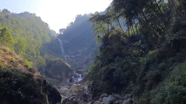 Photo of NAGA FALLS - site se