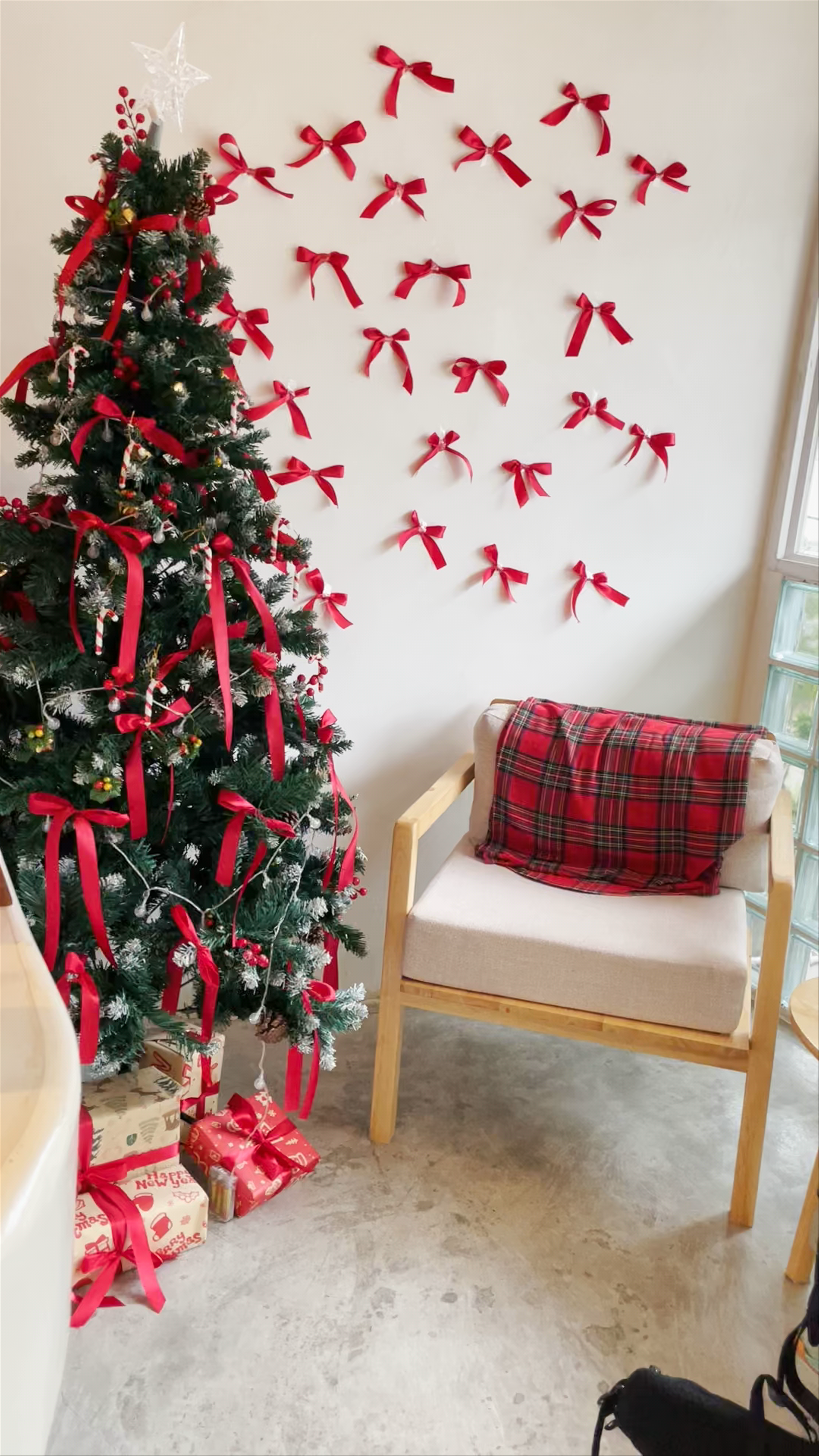 Near Me Hostel and Bistro