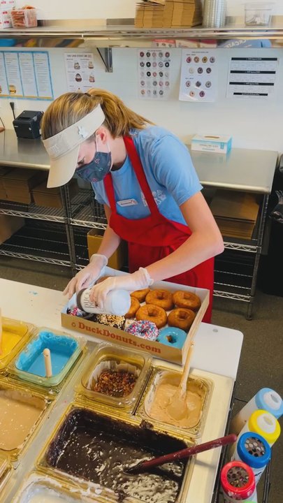 Duck Donuts - Decorating - Coffee & Tea Near Me - Pfluegerville, Texas