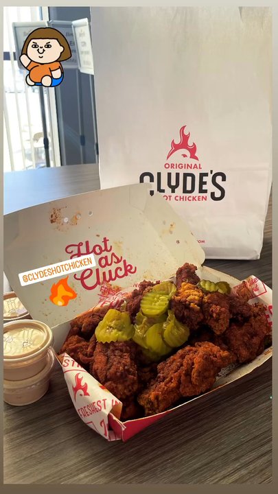 Clyde's Hot Chicken - Chicken Shop Near Me - Montclair, California