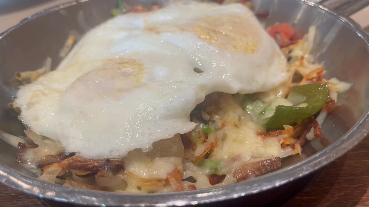 Elly's Pancake House - Veggie skillet. - Breakfast & Brunch Near Me - Chicago, Illinois