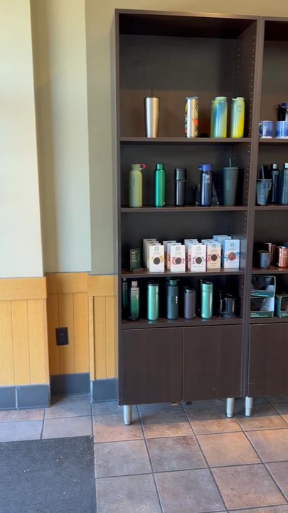 Starbucks - Coffee & Tea Near Me - Houston, Texas