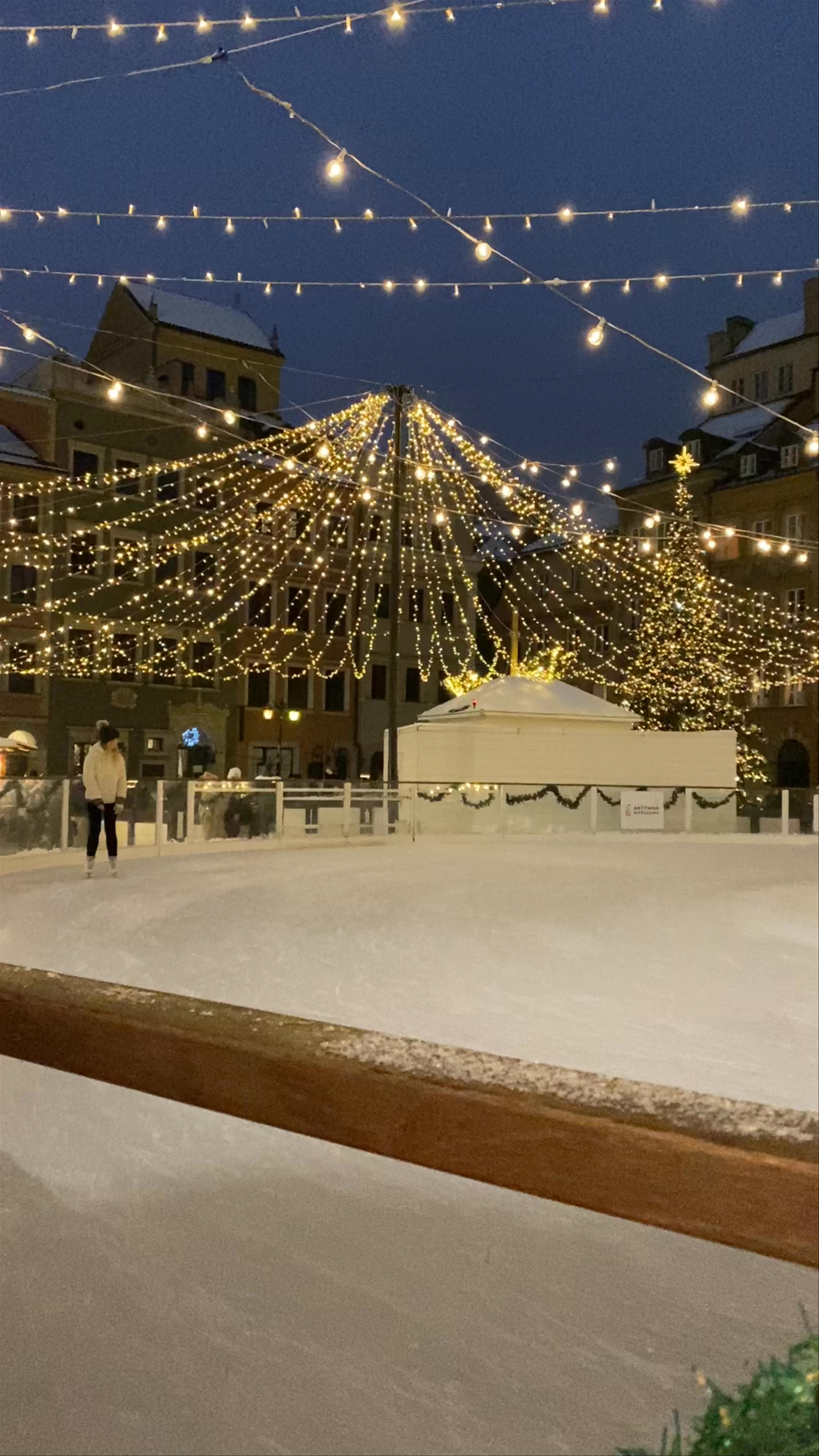 Rynek Starego Miasta Ice Rink