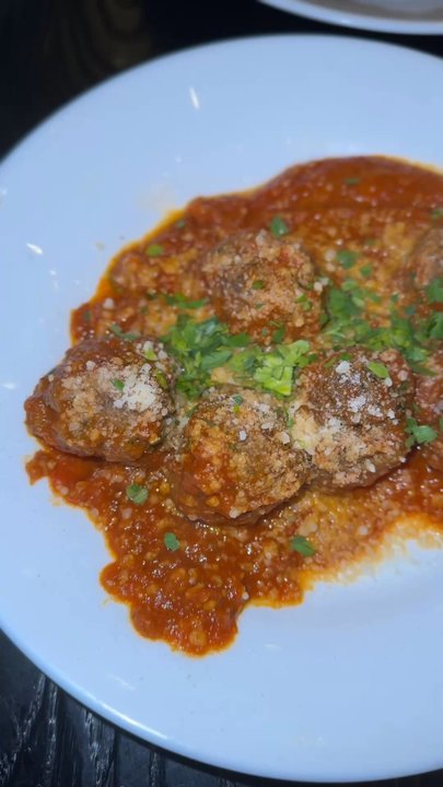 Va Bene - Italian Near Me - Duluth, Minnesota