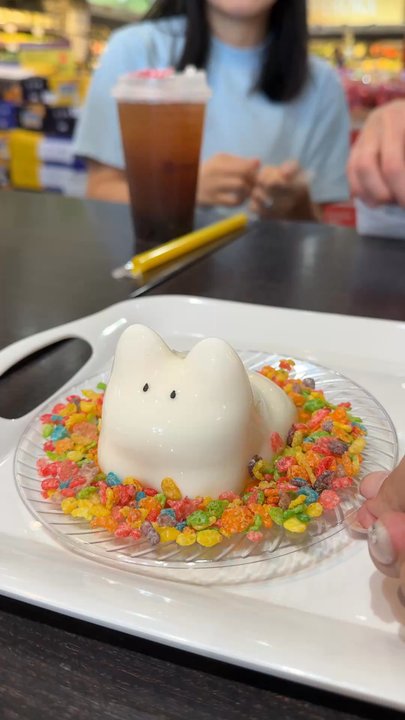 Coconut Paradise - Desserts Near Me - Carrollton, Texas