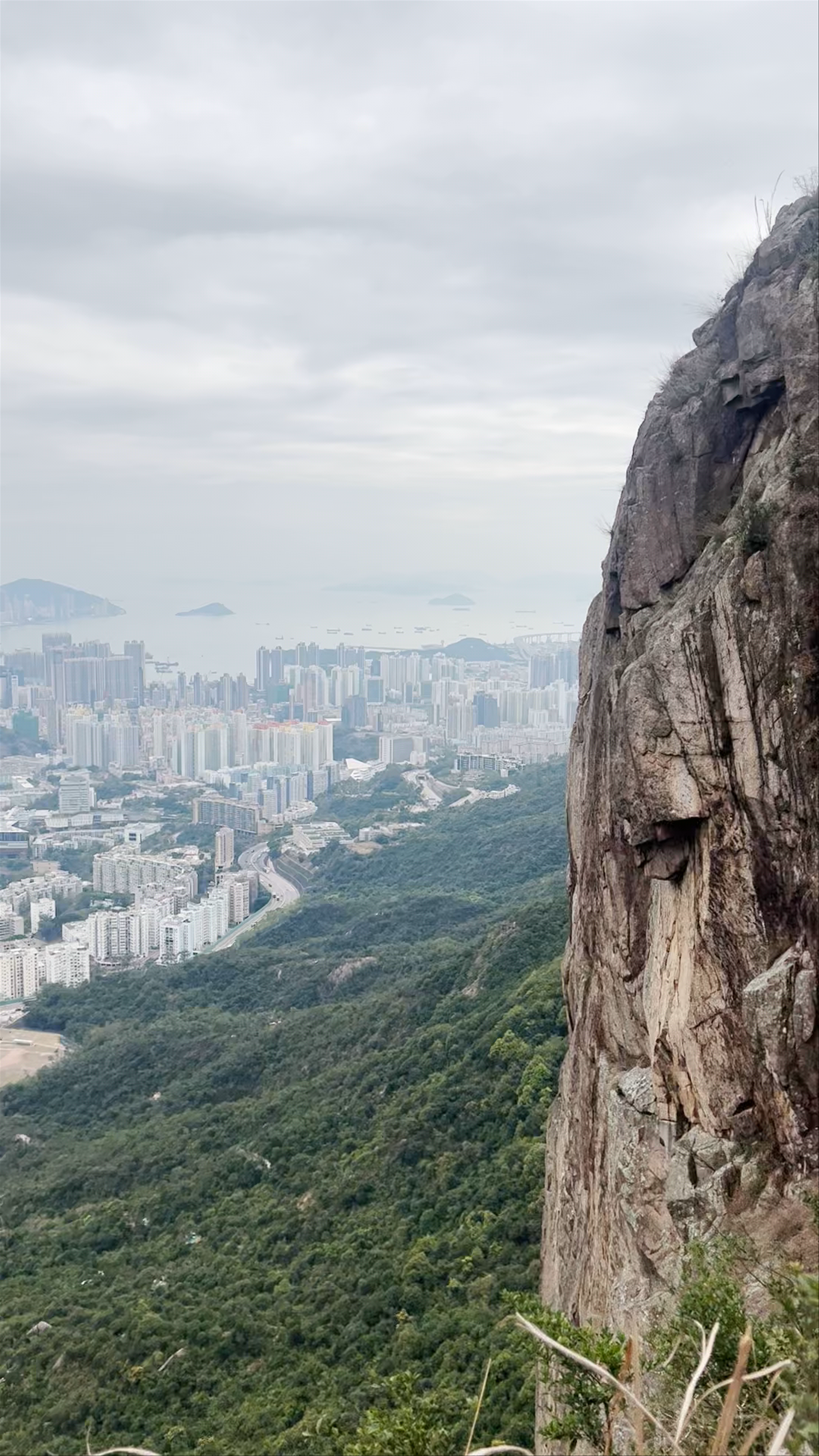 Lion Rock Head Hike: Breathtaking Views over Hong Kong