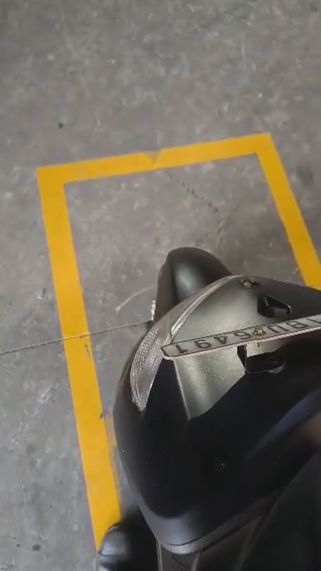 Walk-around video thumbnail