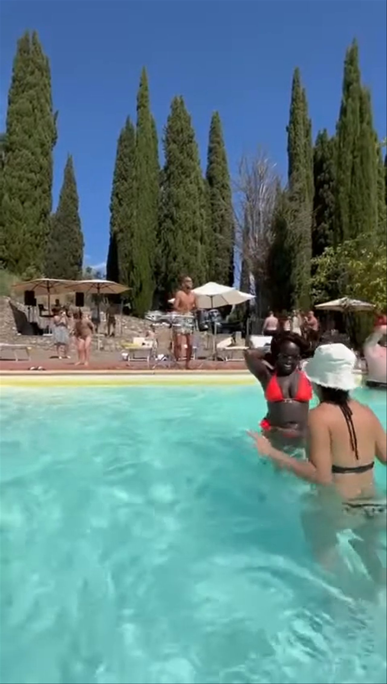 DJ Stefo - With Sax & Drums 2026 - video 3