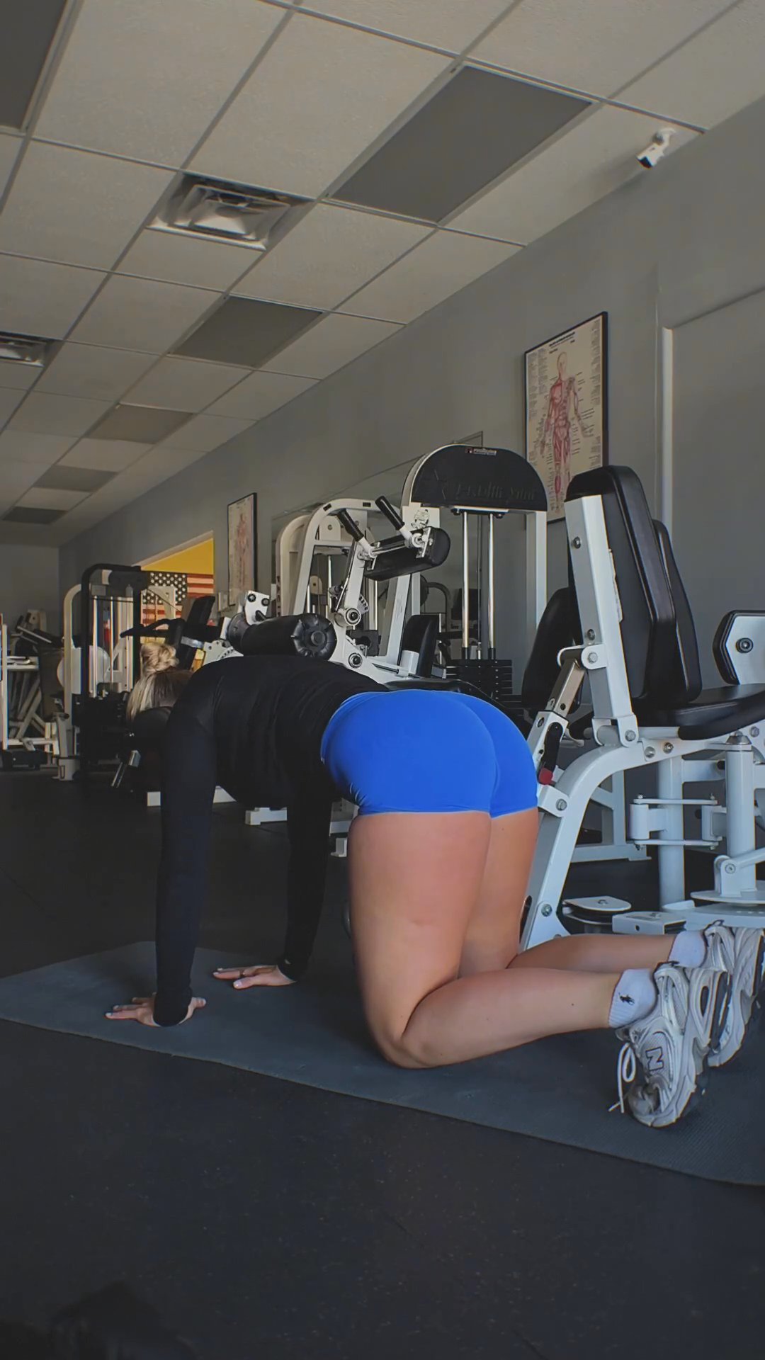 ⭐️ NEW! ⭐️ Dumbbell Core