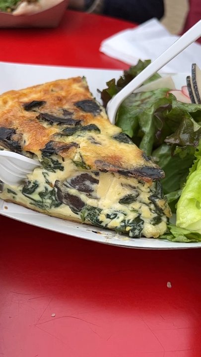 Sonder Cafe - Vegetarian quiche (spinach & mushroom with Irish cheese) - Sandwiches Near Me - Oakland, California