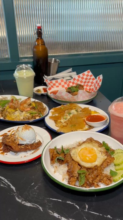Hi Hoi Tod - Thai Near Me - Toronto, Ontario