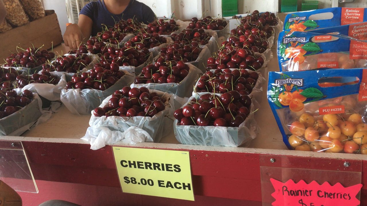 Fruit Barn - Check out my vlog at the Fruit barn on YouTube! Missfoodaddict - Farmers Market Near Me - Gilroy, California