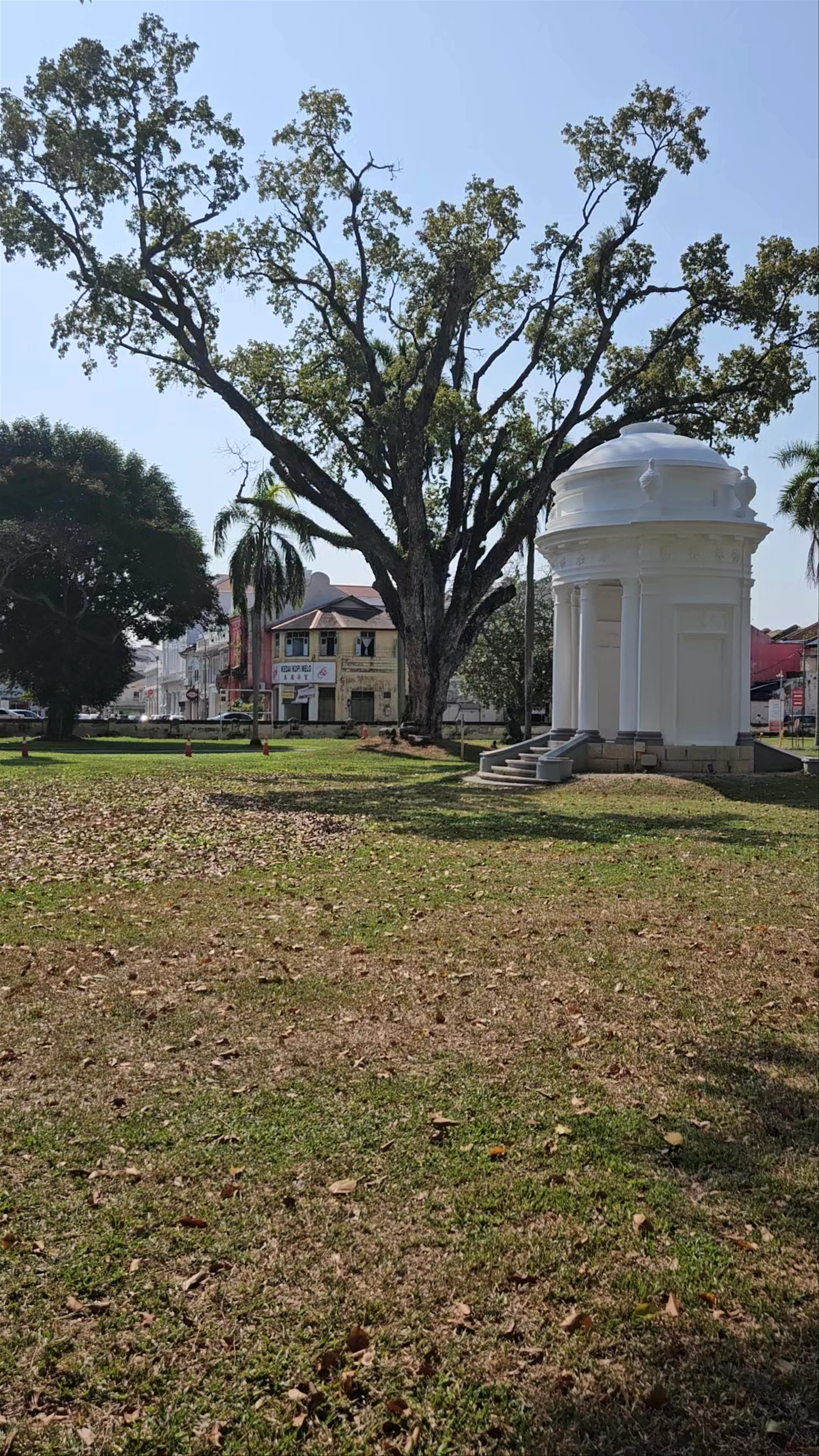 Church of the Assumption, Lebuh Farquhar
