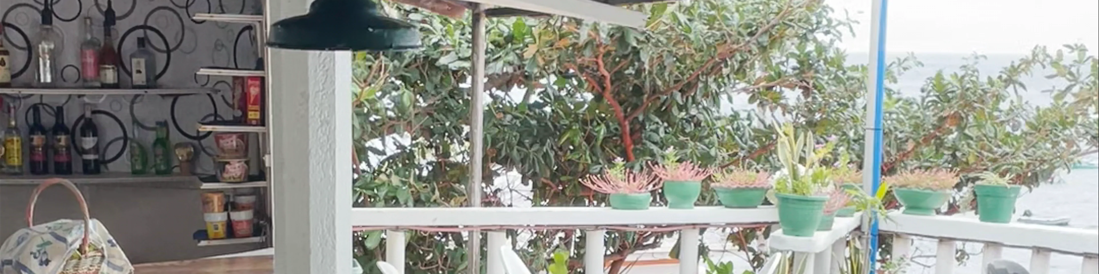 Liberty's Community Lodge and Dive Resort