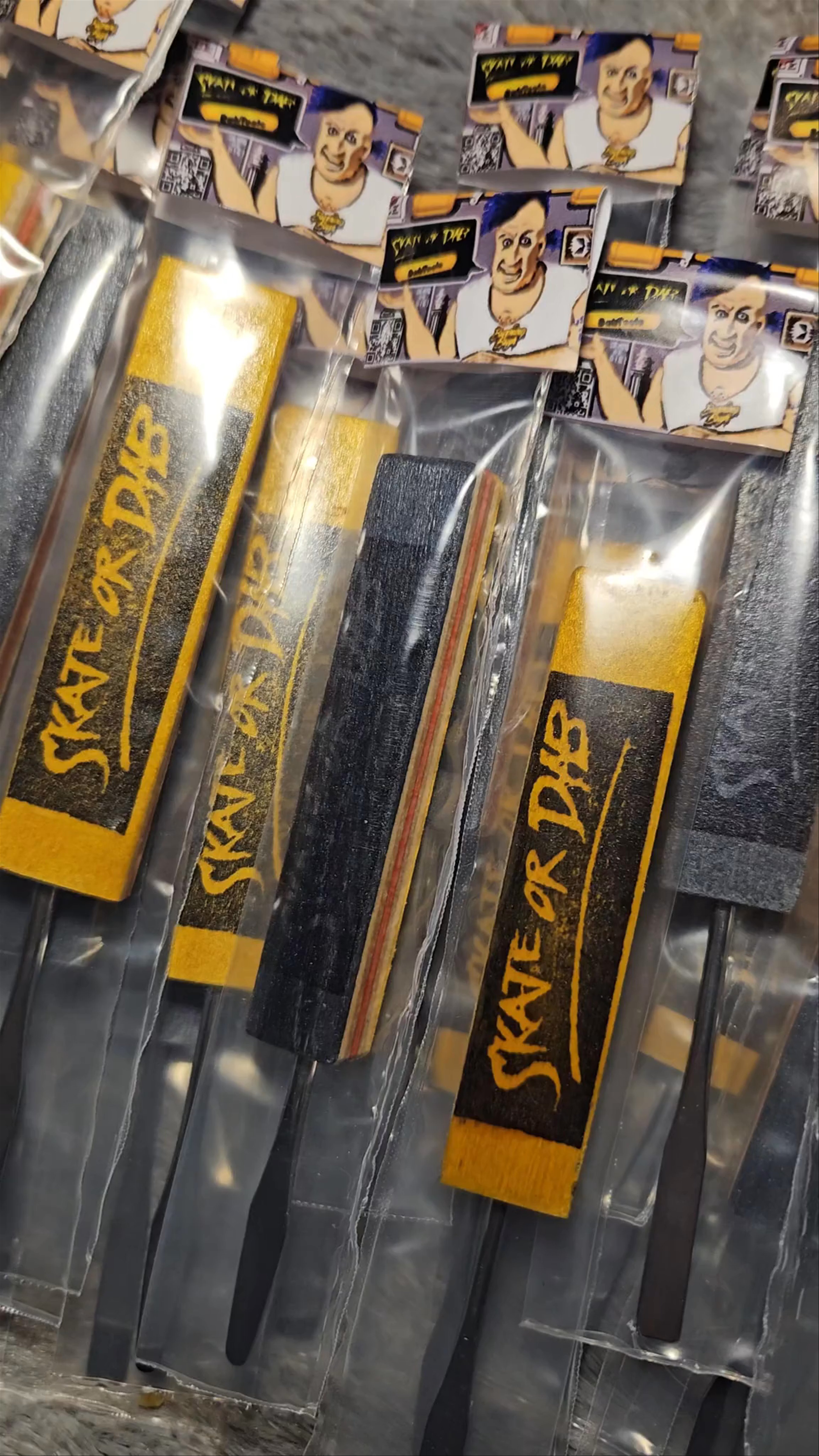 Preview pic of THEY ARE BACK!! "SKATE OR DAB" tools