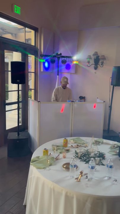Classik Sound - Dance floor. - DJs Near Me