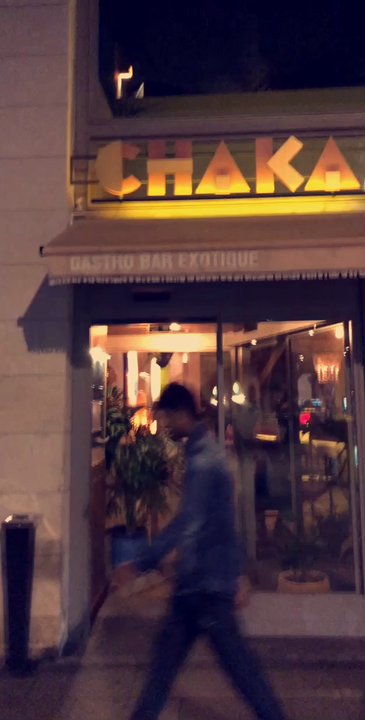 Chaka Khan - Gastropubs Near Me - Barcelona, B