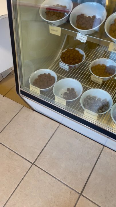 Five Star Truffles - Video of interior - Coffee & Tea Near Me - San Francisco, California