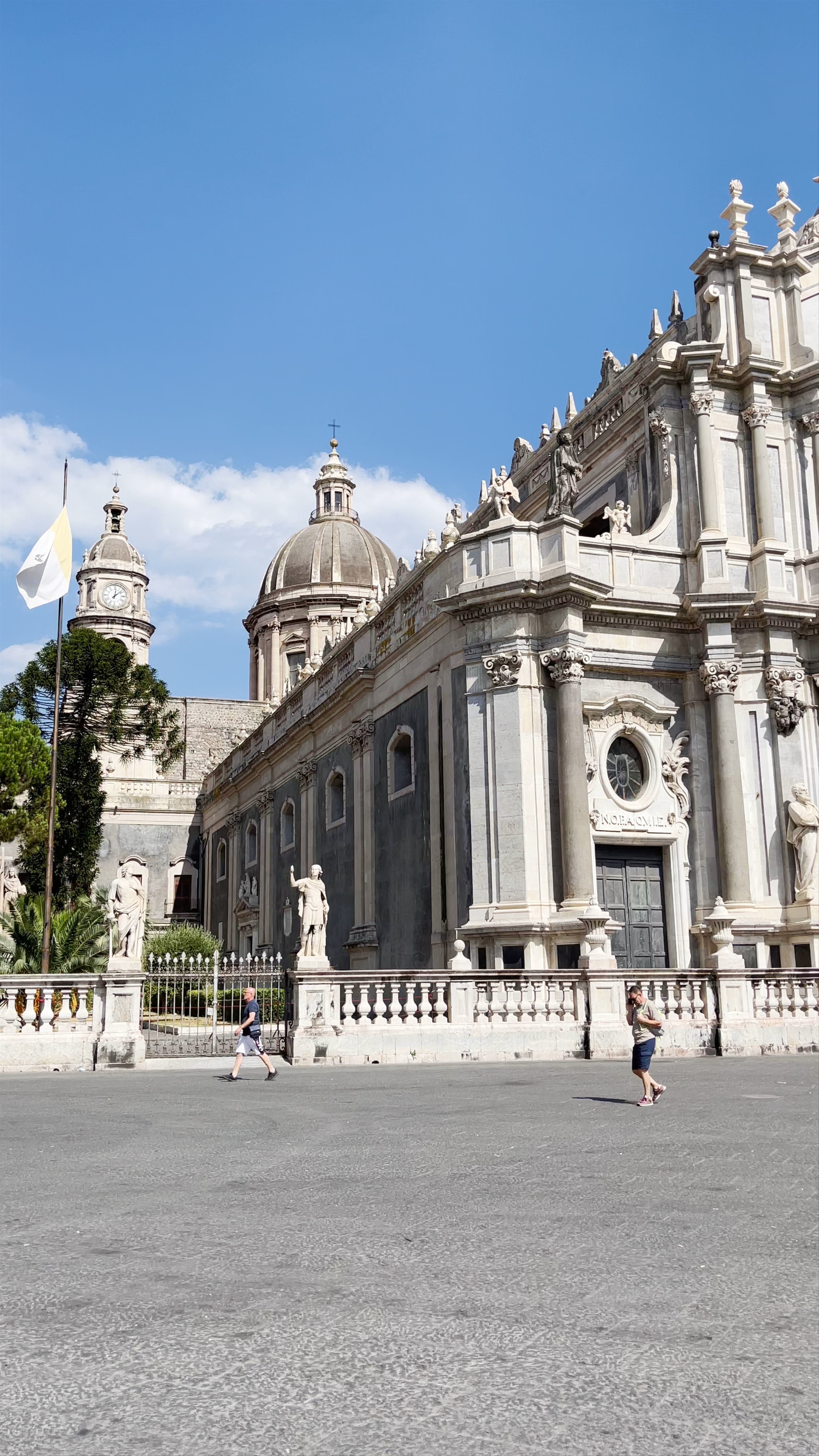 Cattedrale di Sant'Agata: Baroque Majesty in Catania