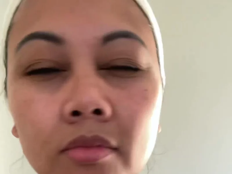 Gauche face mask