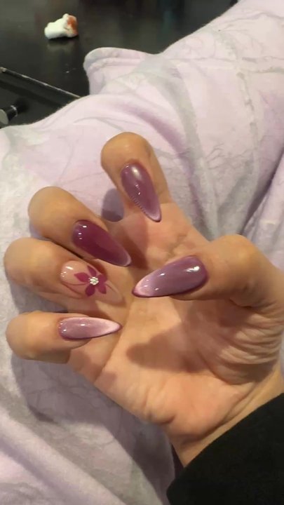 La' VOgue Nails & Spa - Nail Salons Near Me - Oak Brook, Illinois
