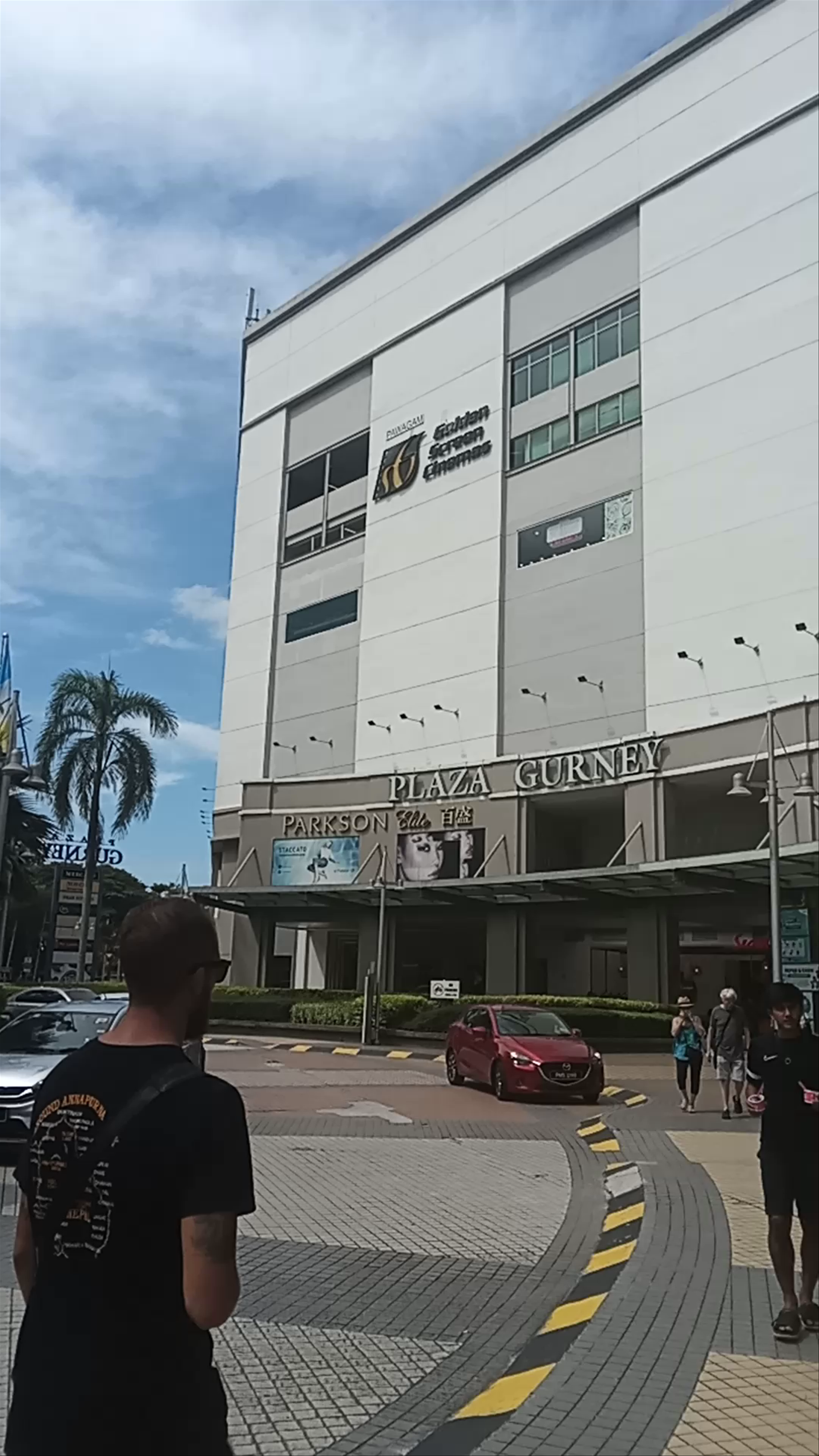Plaza Gurney