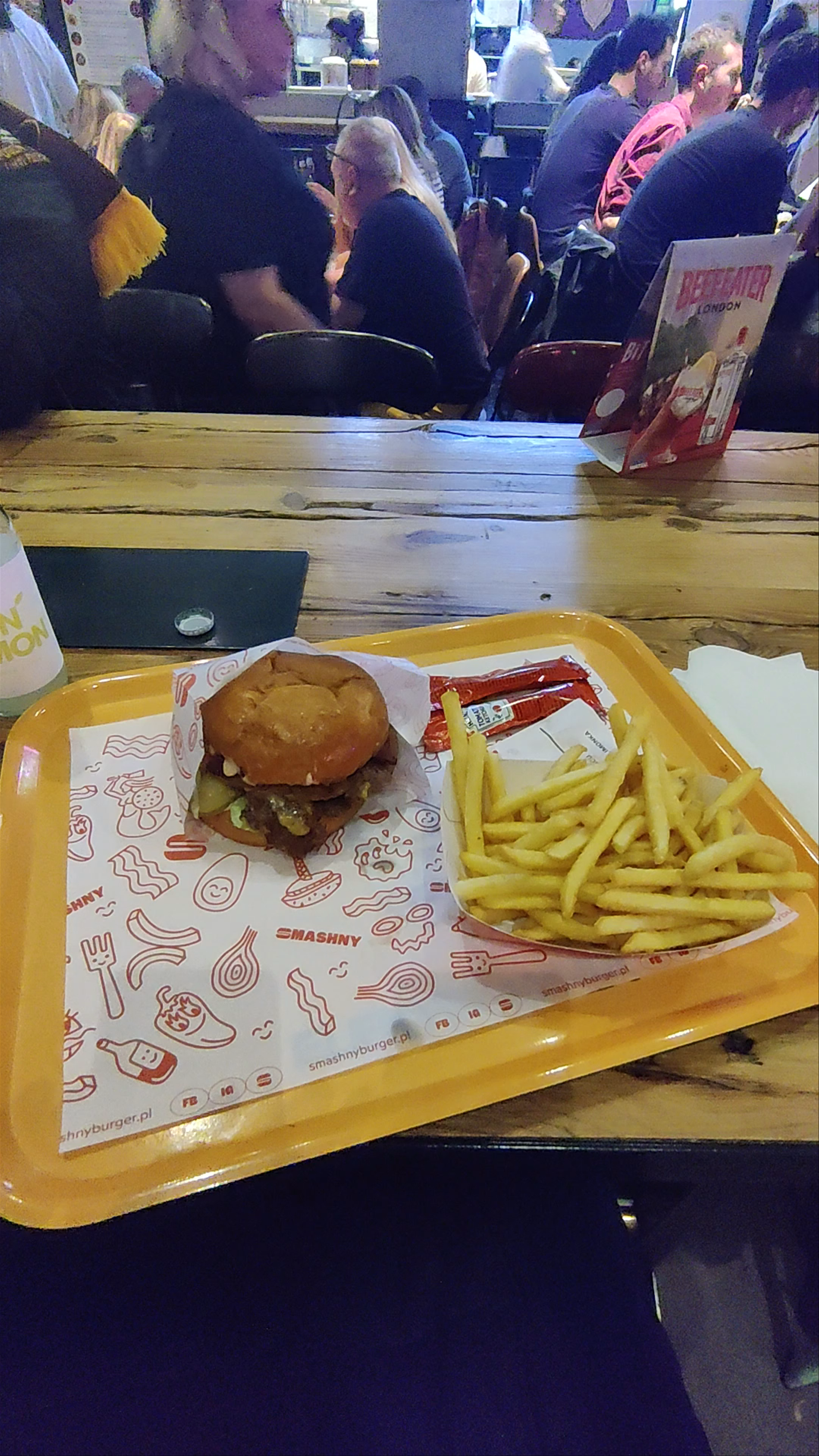 Food Hall Elektrownia Powiśle