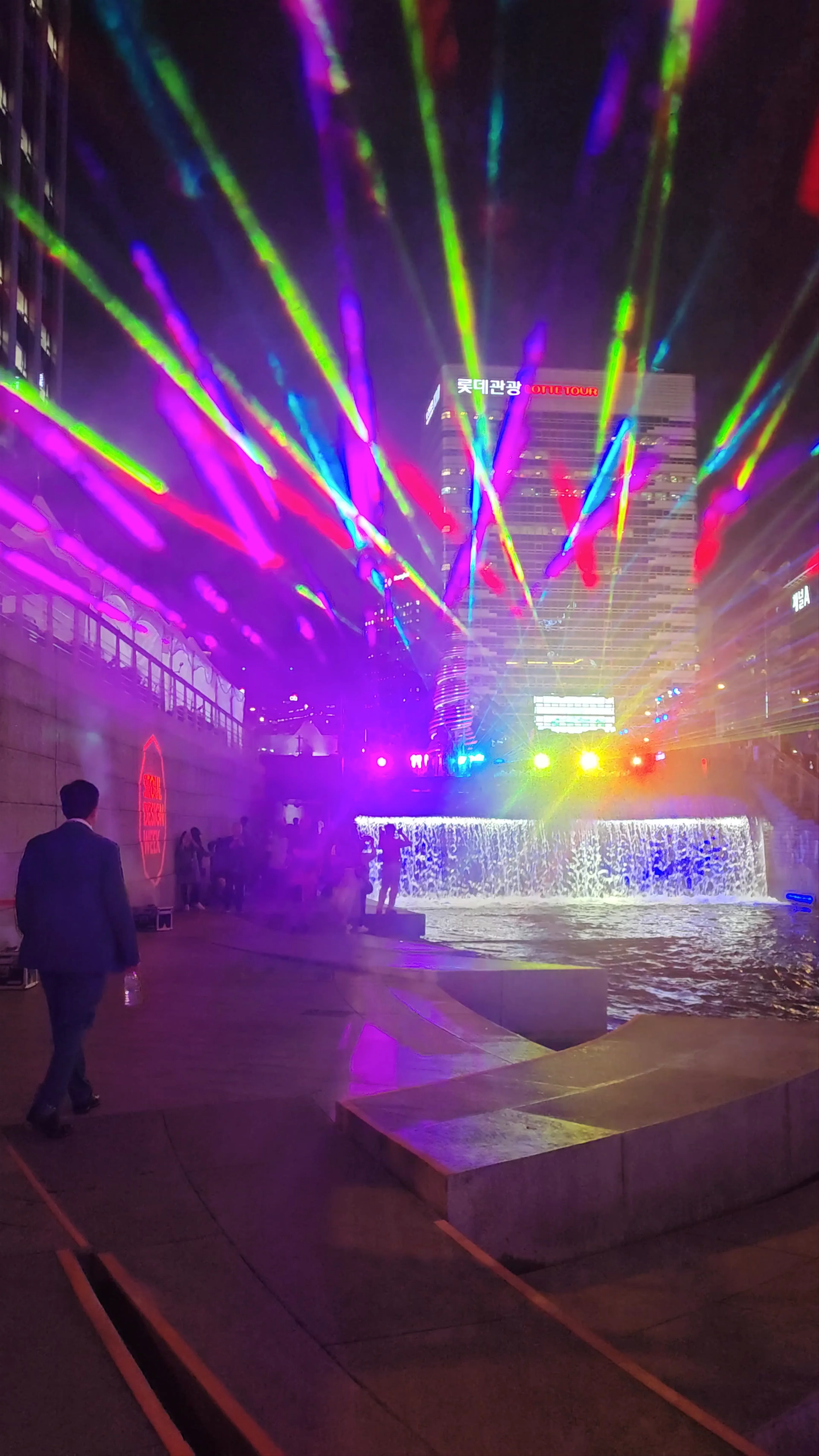 Cheonggye Plaza