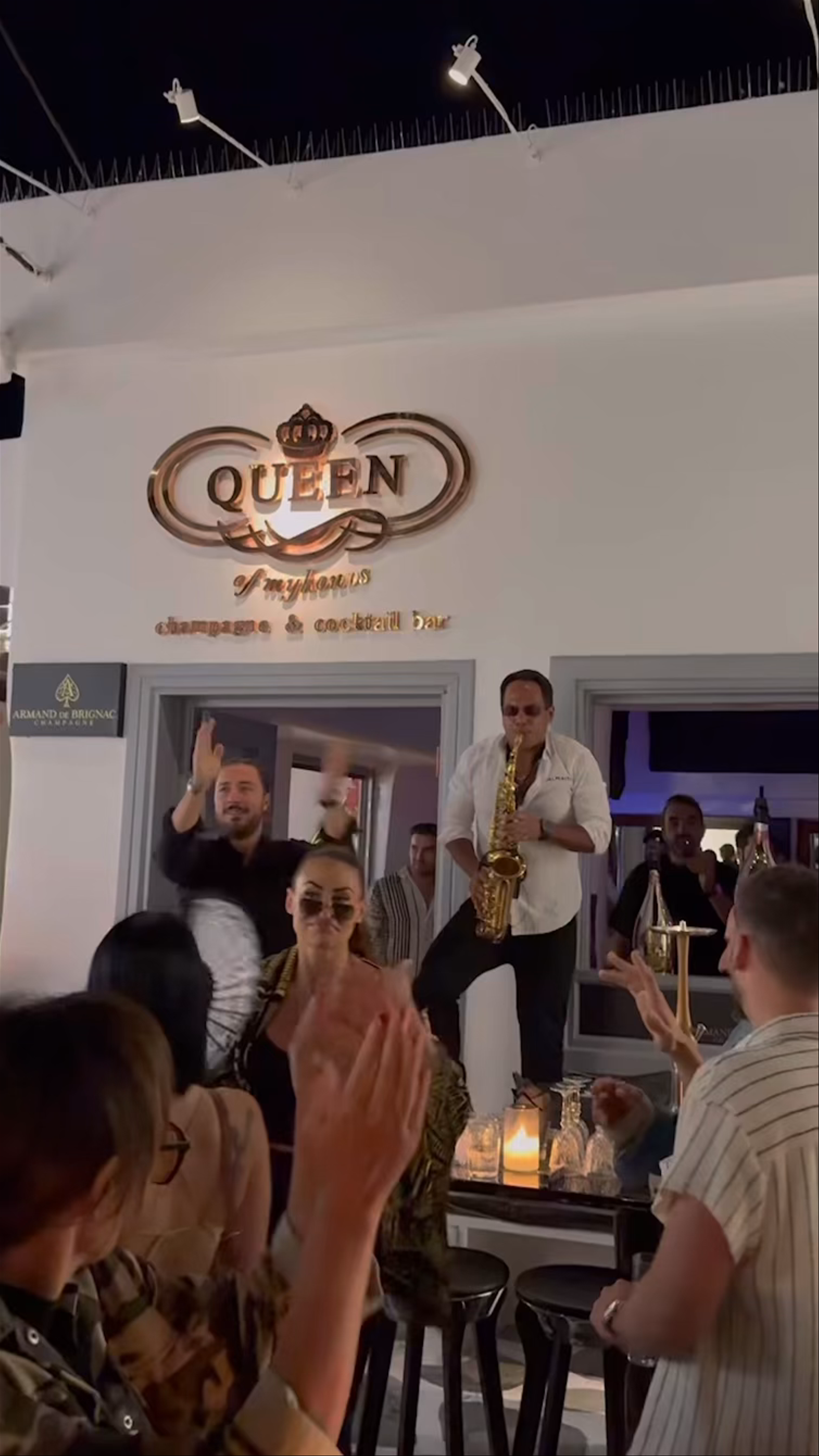 Queen of Mykonos: Nightlife and Live Jazz Vibes in Mikonos, Greece