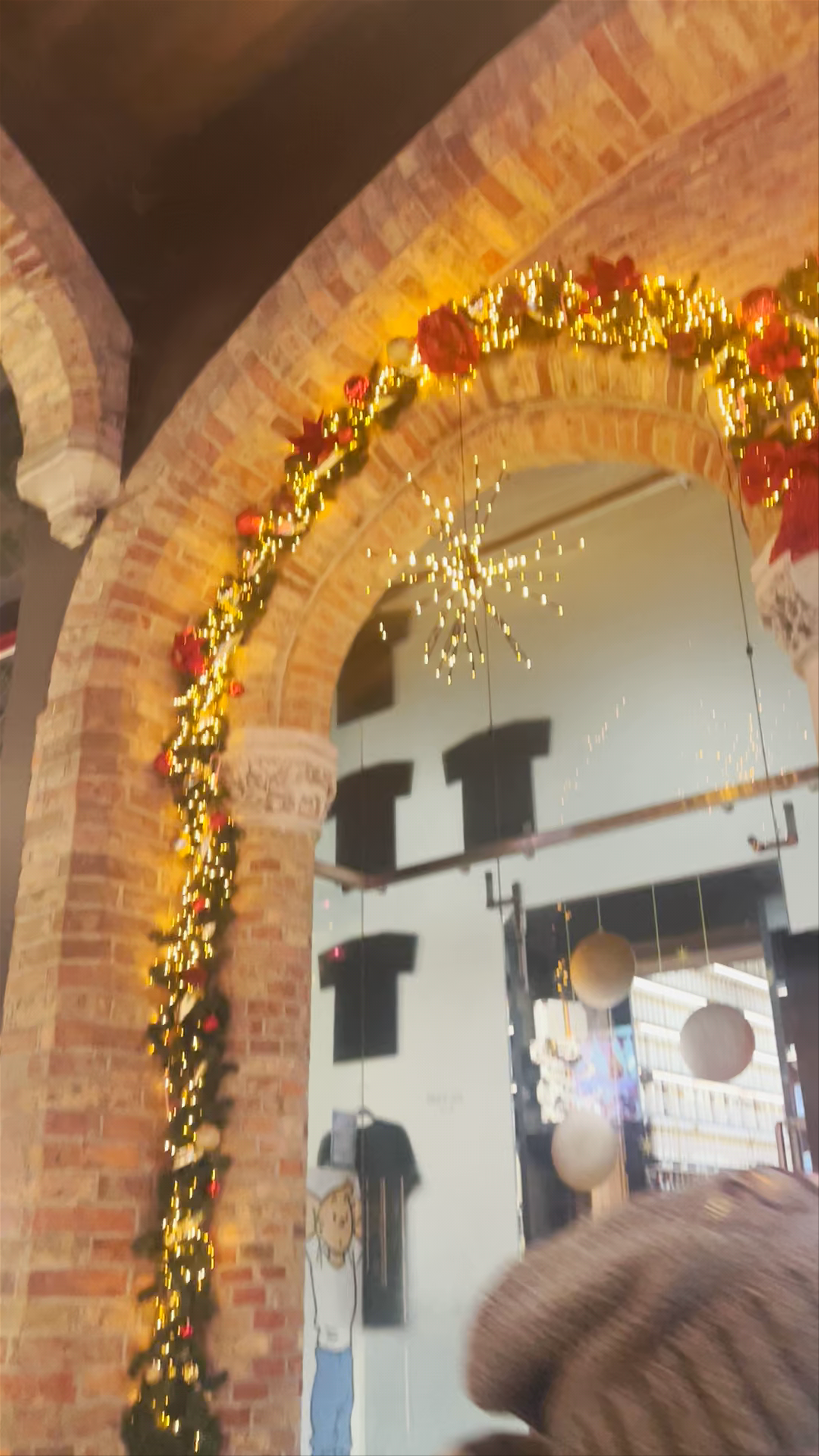 2be Bar & The Beerwall Experience in Historic Bruges