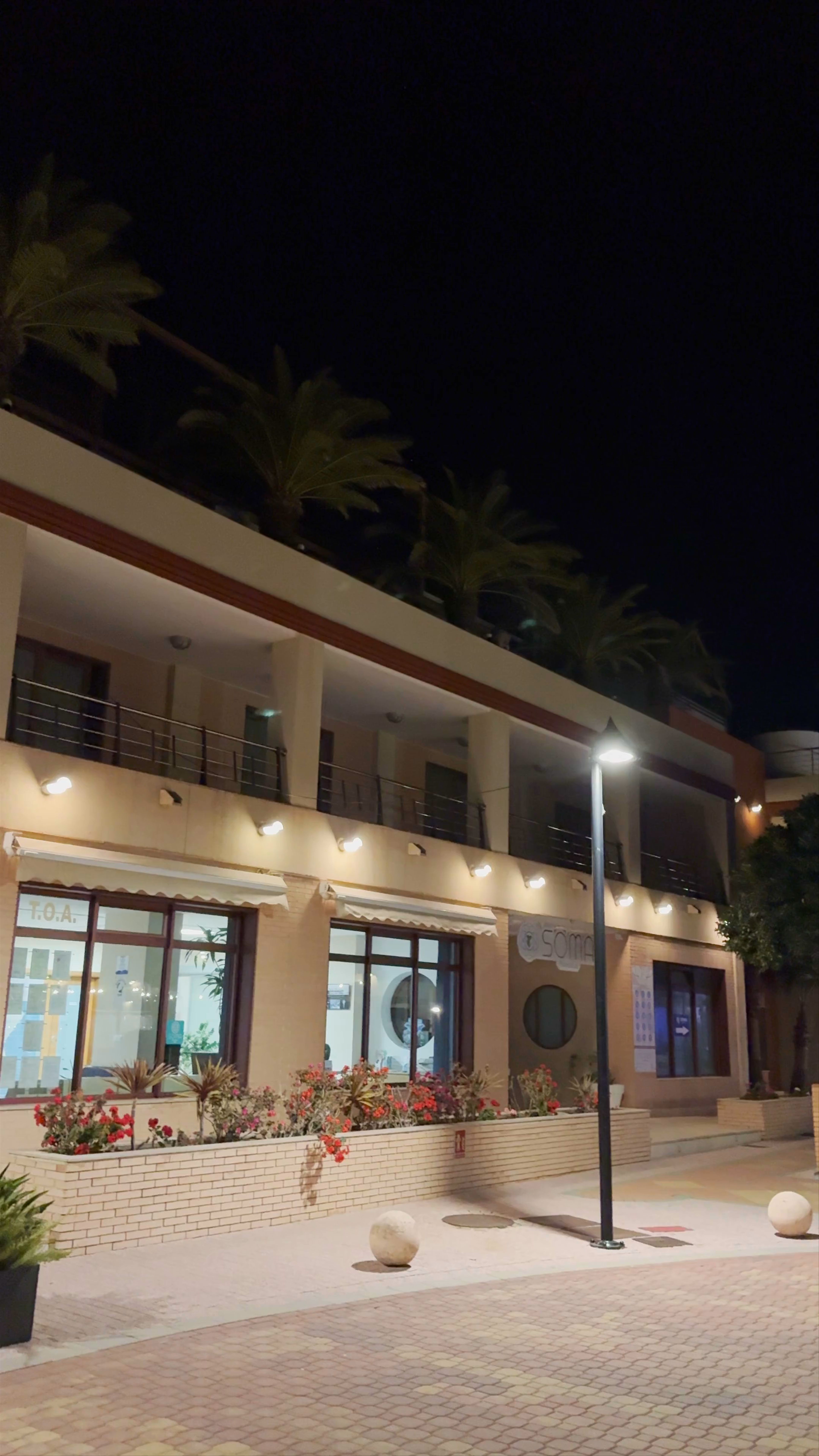 Nighttime Serenity at Metropol Náuticas, Puerto Deportivo Denia