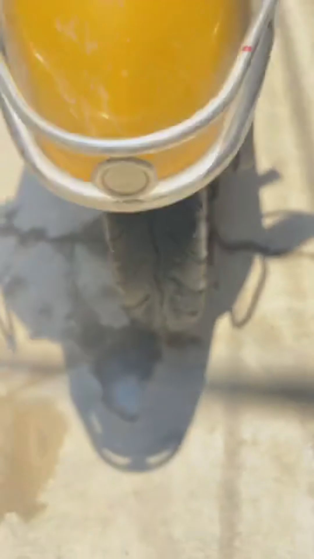 Walk-around video thumbnail