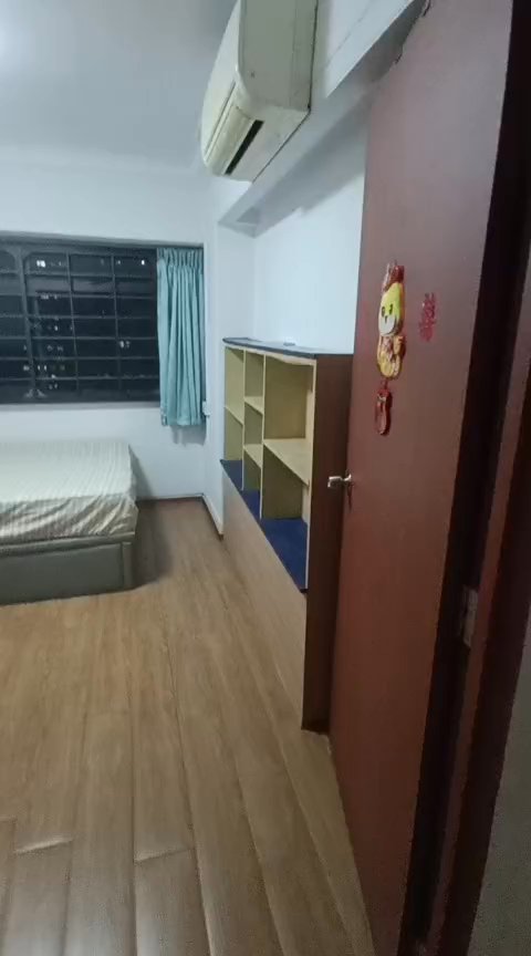 Common Room (HDB) for Rent in  163 Gangsa Road - Image 5