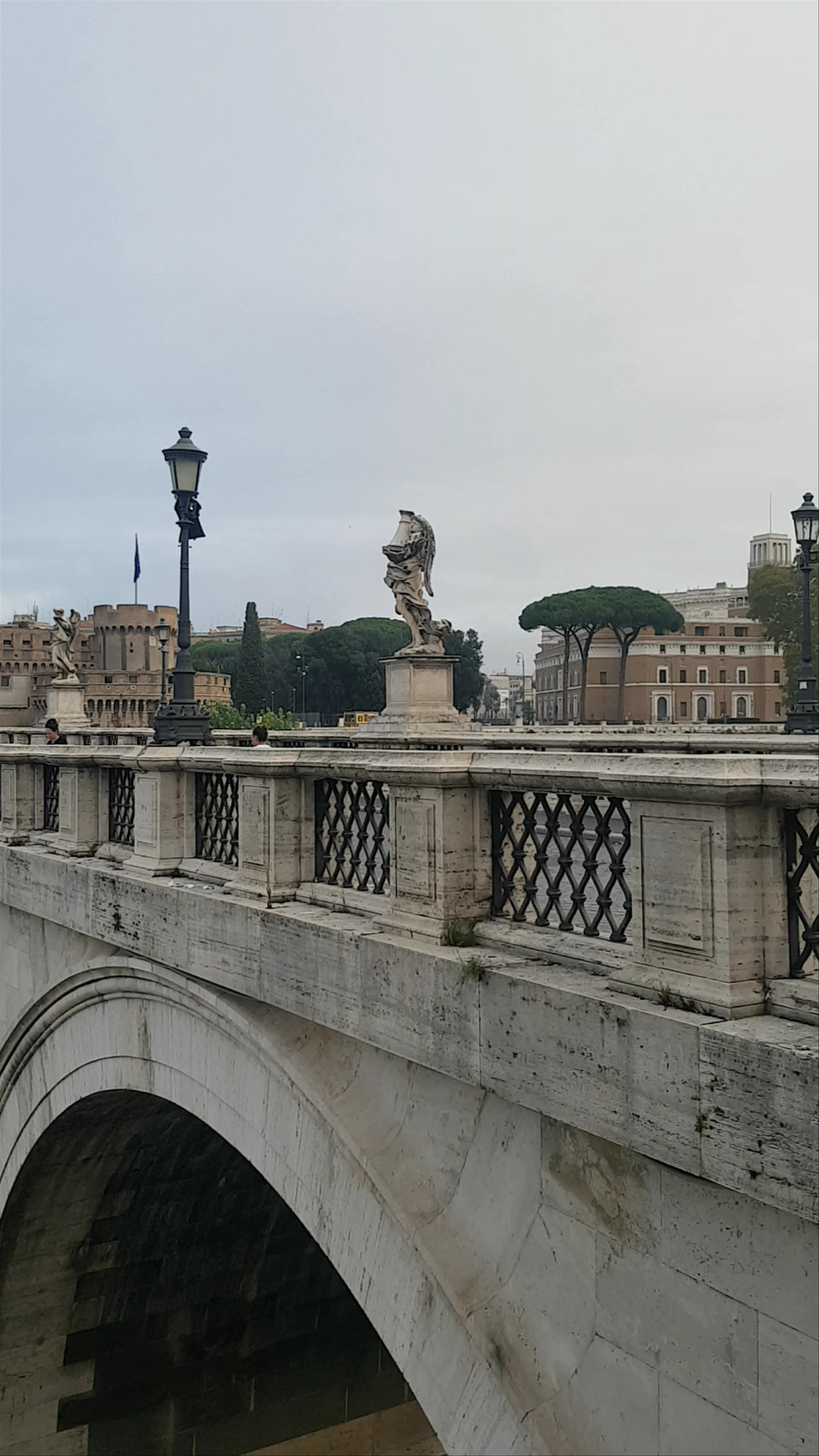 Castel Sant'Angelo and Ponte Sant'Angelo: Historic Rome Walk