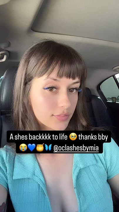 OC Lashes By Mia - Excuse the finger  but y'all quality - Eyelash Service Near Me