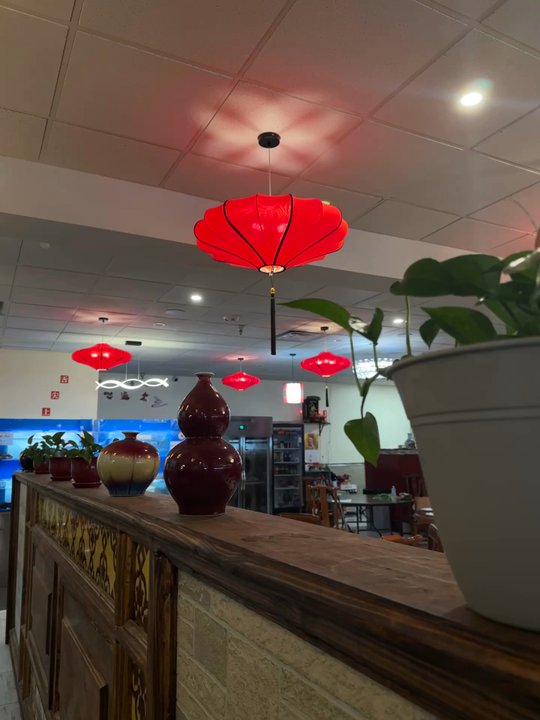 Chengdu Gourmet 2 - Dining room - Sushi Bars Near Me - Pittsburgh, Pennsylvania