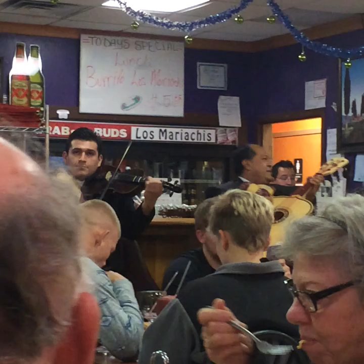 Los Mariachi's - Mexican Near Me - Nelsonville, Ohio
