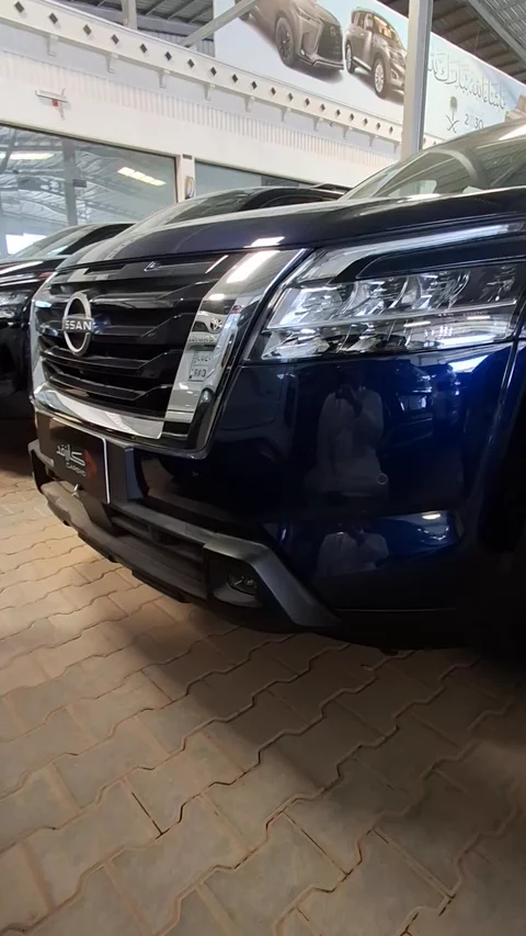 نيسان باثفندر SV 2023