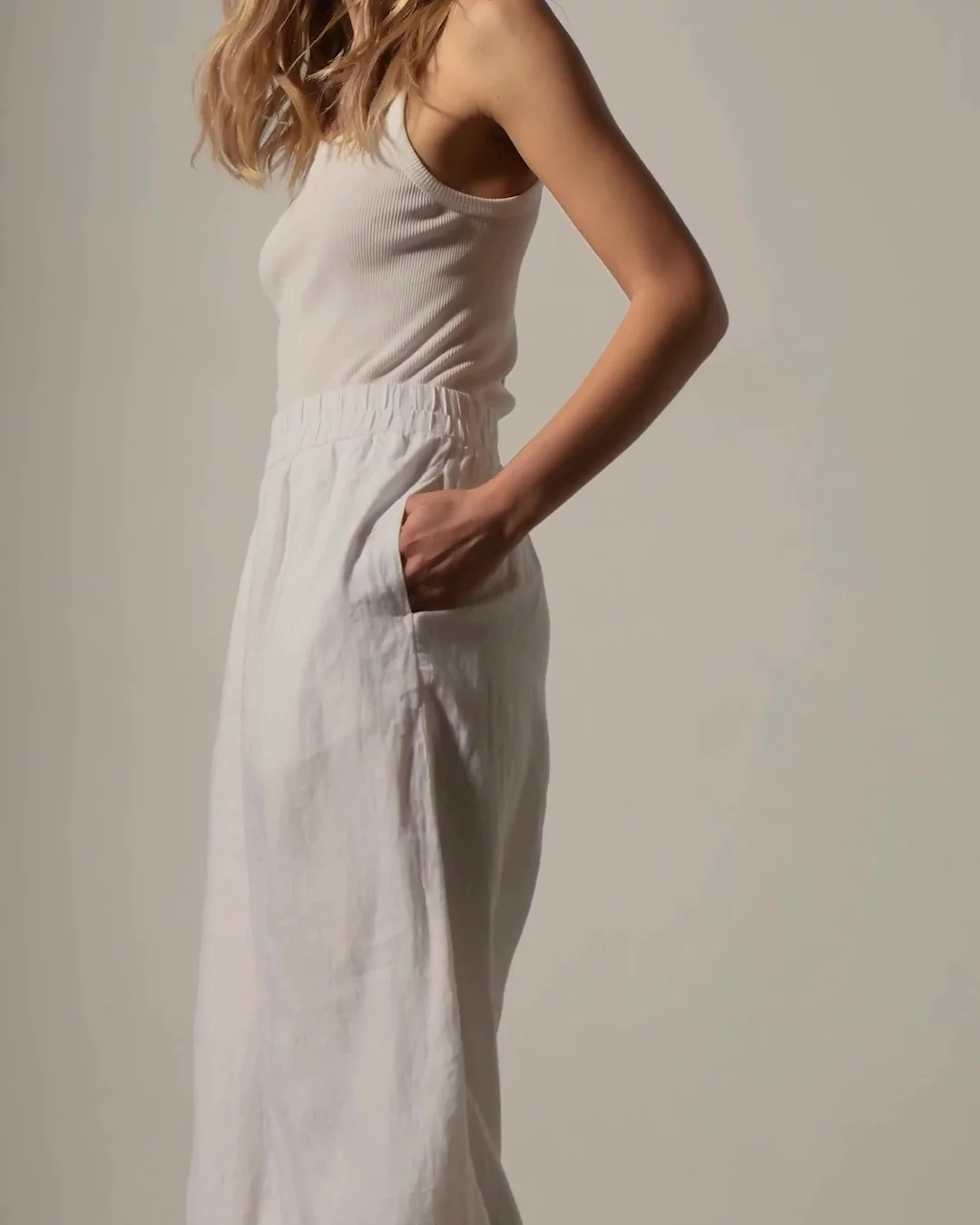 Lightweight Linen Wide Leg Pant - White | James Perse Los Angeles
