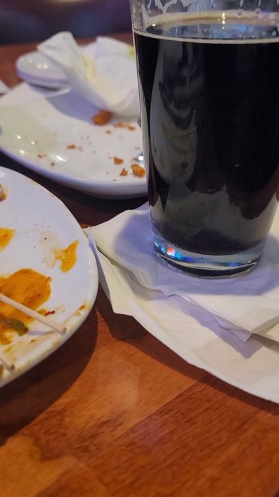 Union Draft House - Fun place, bar food, pizza specials and cold draft beer! - Sports Bars Near Me - El Paso, Texas