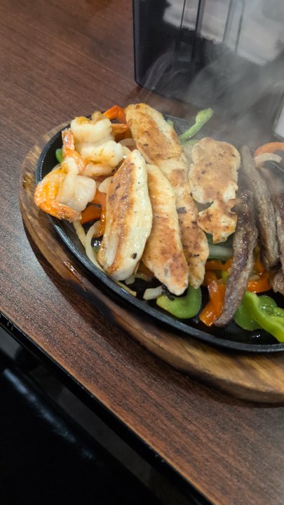 Ruby’s Mexican Restaurant #3 - Combination fajitas - Mexican Near Me - Tyler, Texas