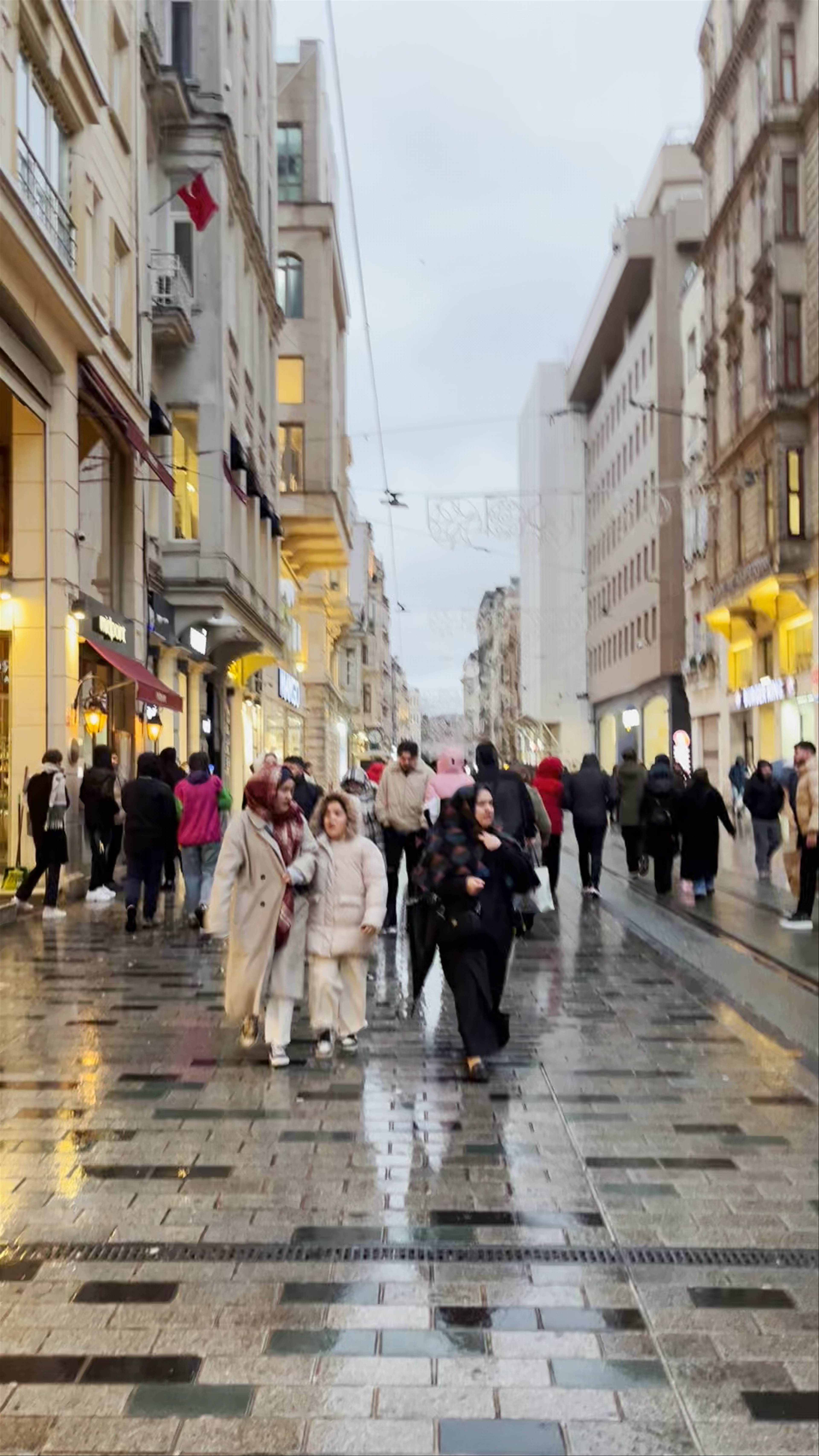 Evening Stroll Along Asmalı Mescit in Istanbul