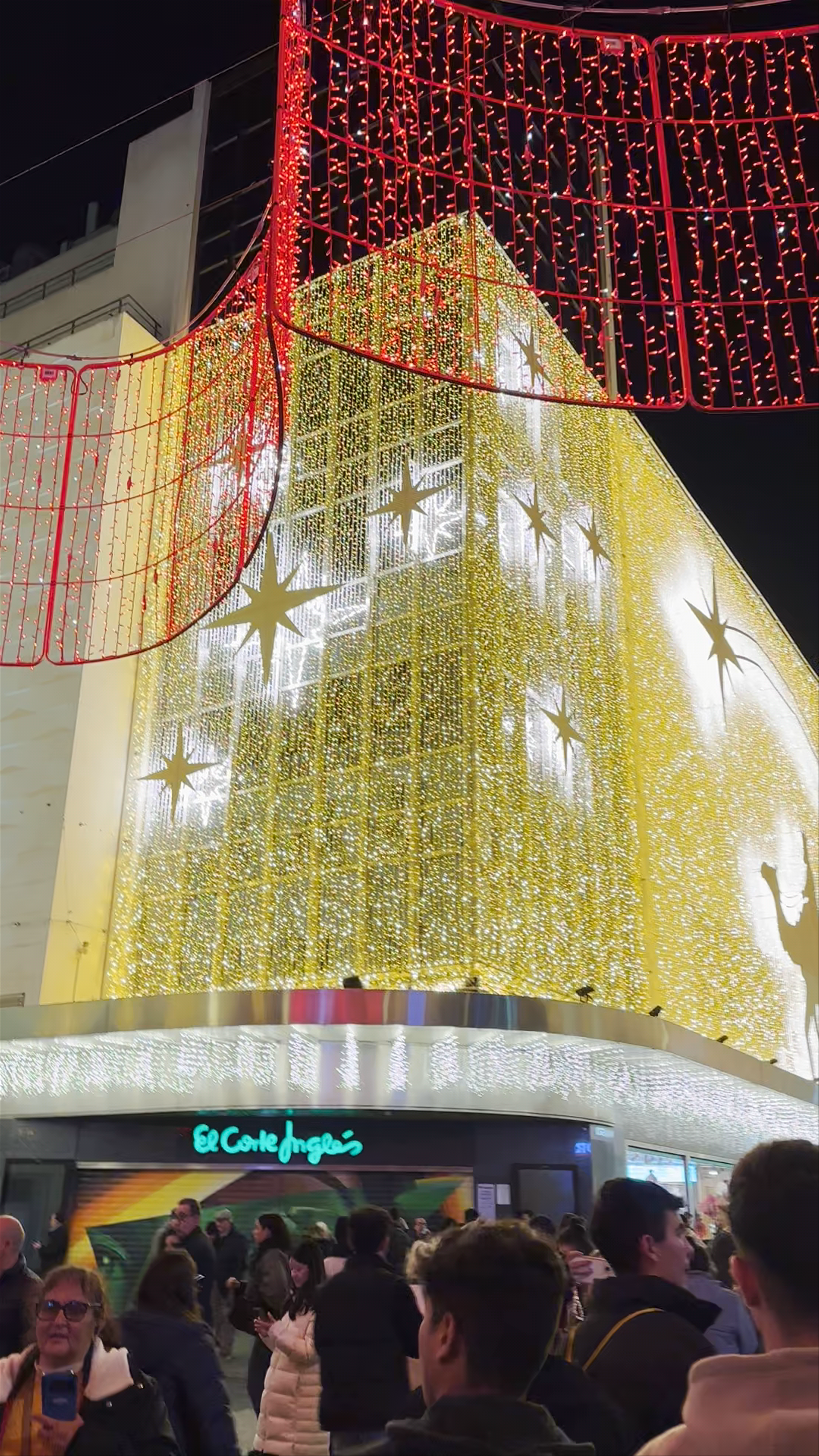 Magical Christmas Lights at El Corte Inglés Preciados in Madrid