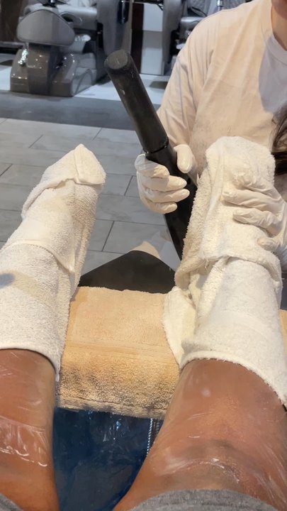 Polished Nail Bar - Foot massage with the vibration thingy. Yep! Lol - Nail Salons Near Me - Gainesville, Georgia