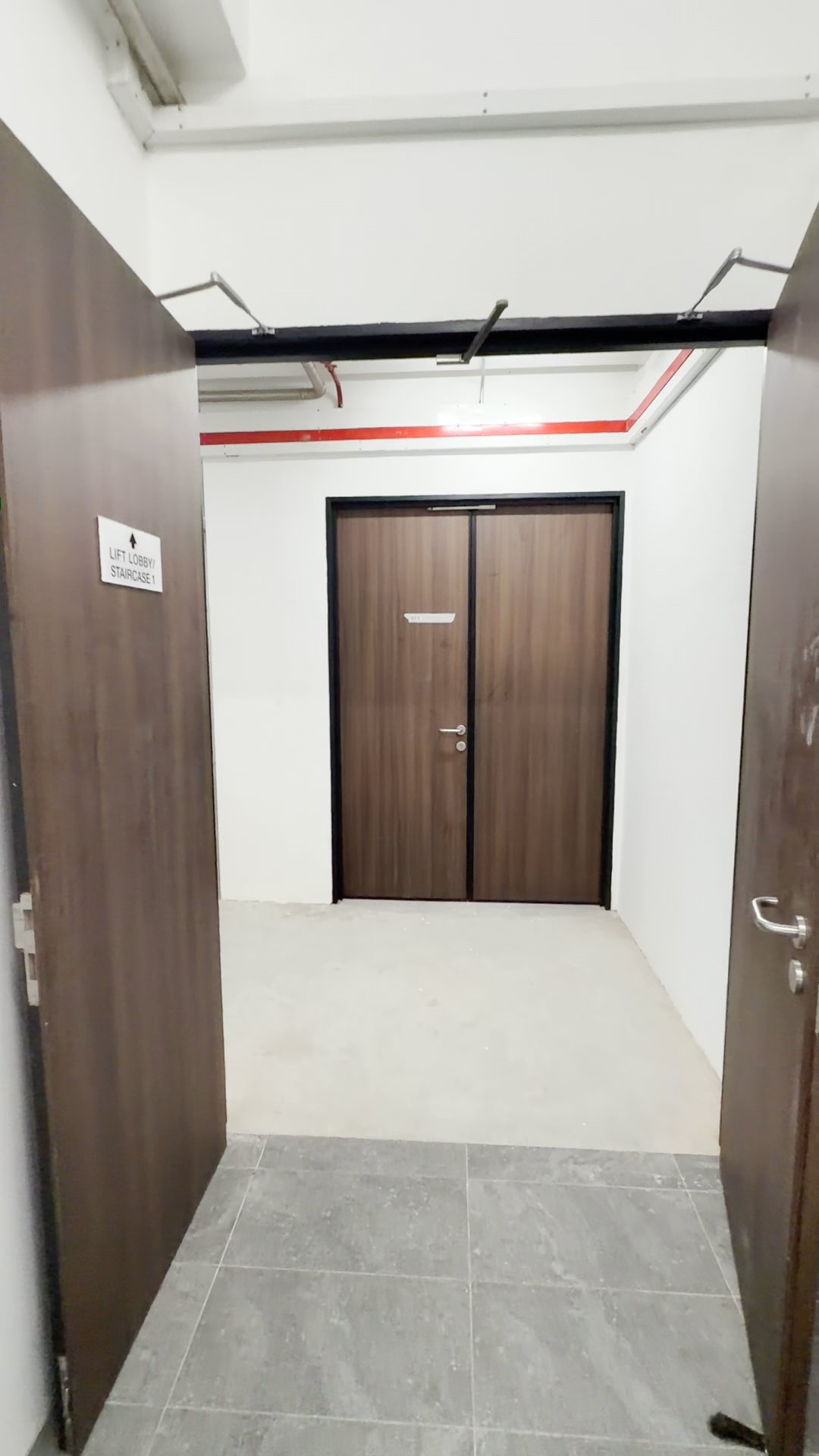 undefined of 872 sqft Light Industrial (B1) for Rent in Kimly Building - Project Photos 7