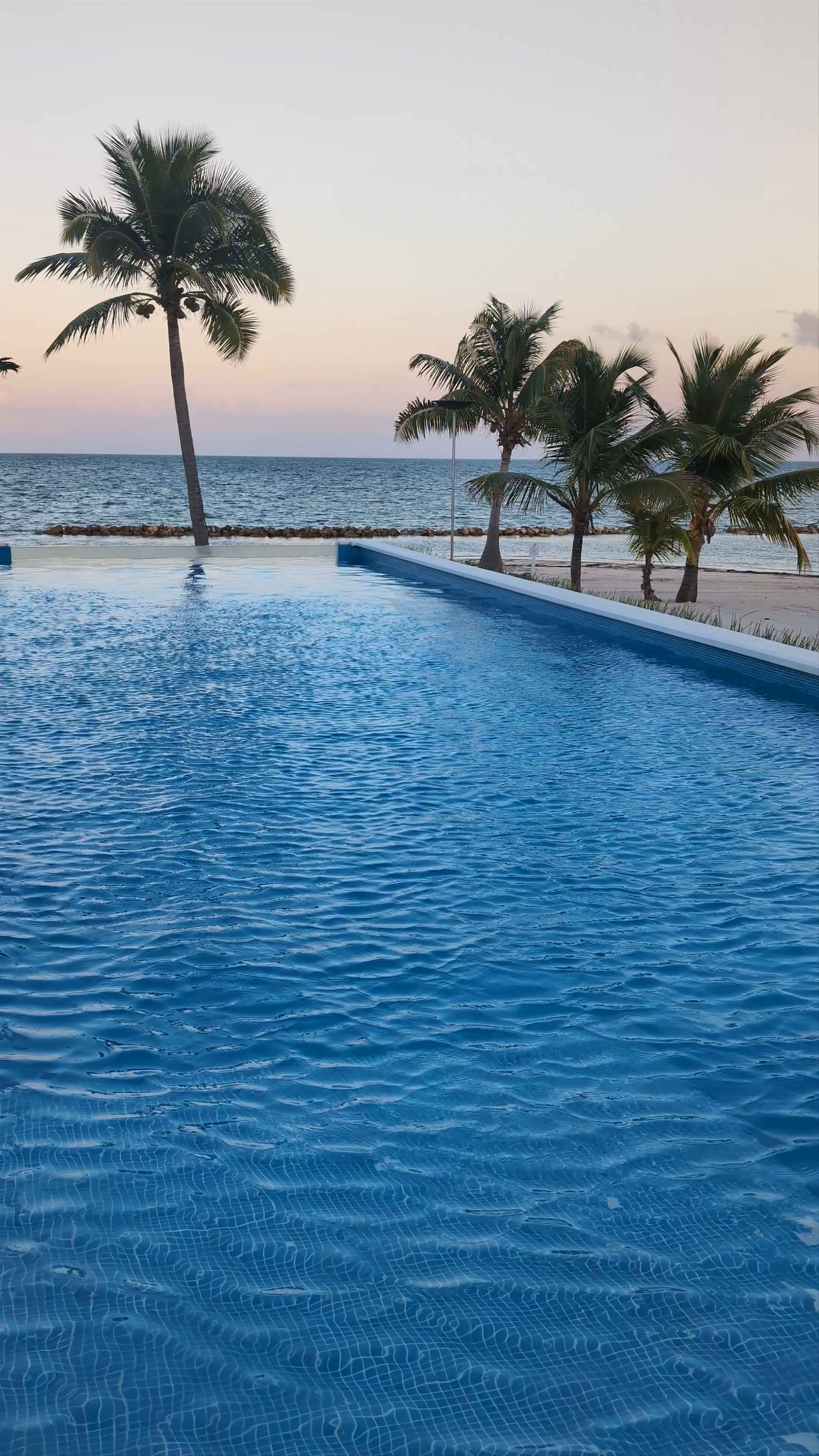 Blu Zen Caye Caulker