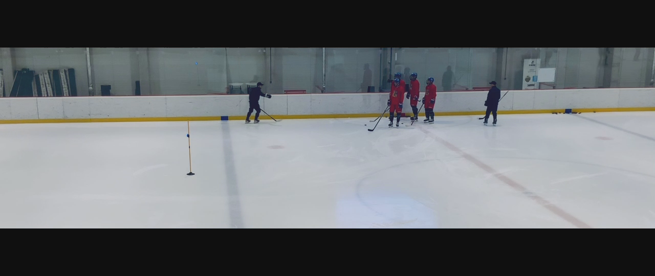 Jáchym Kincl's On-Ice Masterclass: Defensive Skills Training