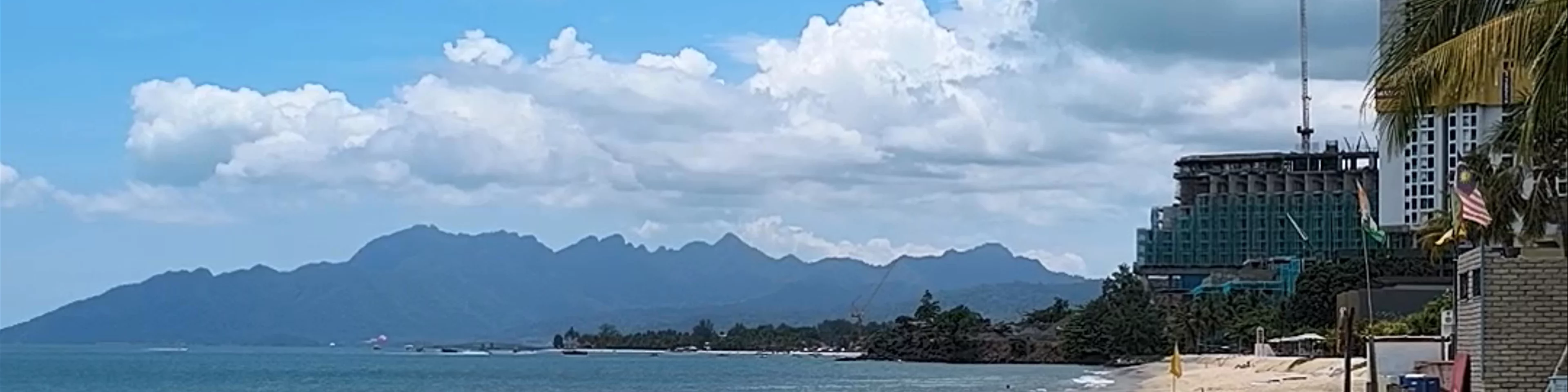 Pantai Tengah