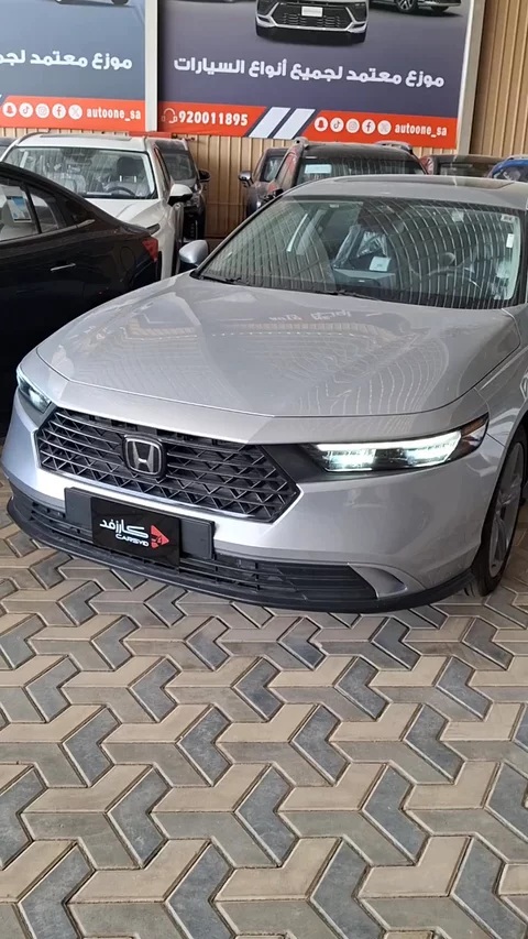 هوندا اكورد EX 2025