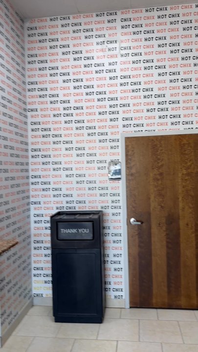 Hot Chix - Chicken Shop Near Me - Tampa, Florida
